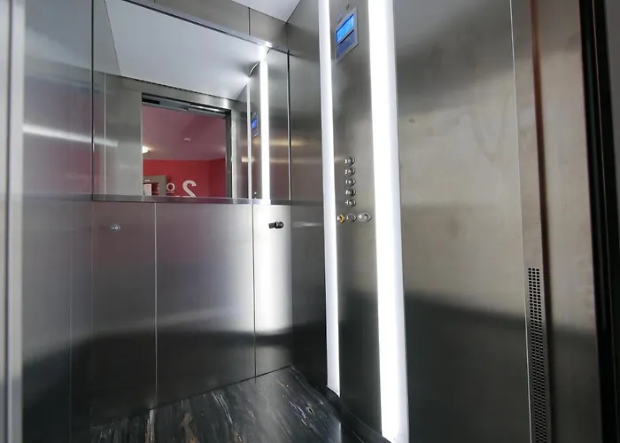 Zentral, Modern, Gemuetlich Mit Balkon & Parkplatz * Paderborn